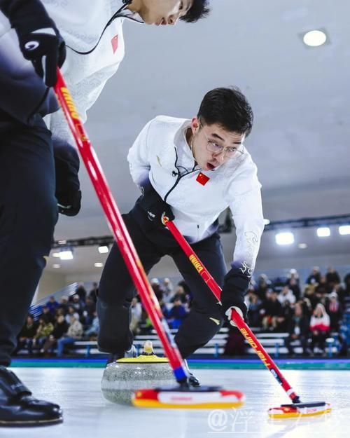 中国男子冰壶队成功晋级米兰冬奥会 中国男子冰壶队成功晋级米兰冬奥会
